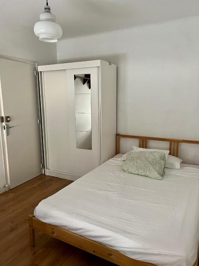 Appartement Habitacion Economica à Figueras Extérieur photo